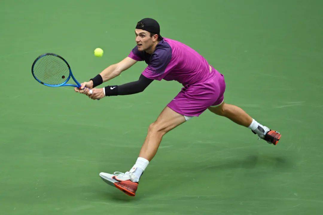 法和体能安 法和体能安