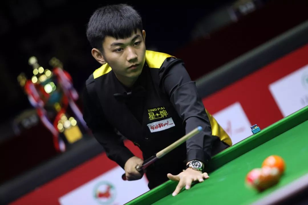 否顺利夺冠 否顺利夺冠