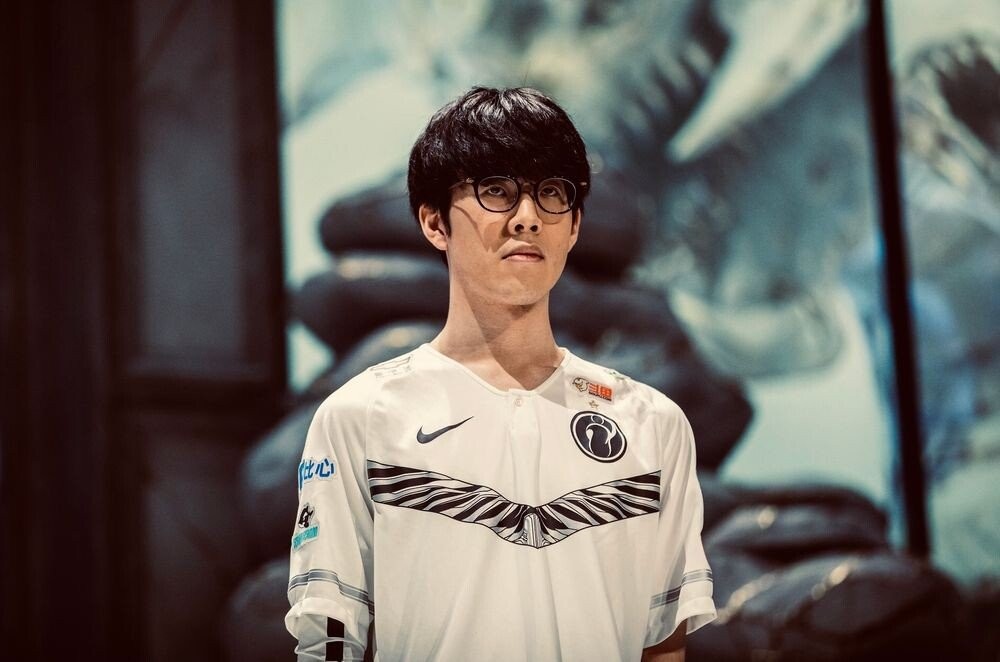 这个新闻牵 这个新闻牵