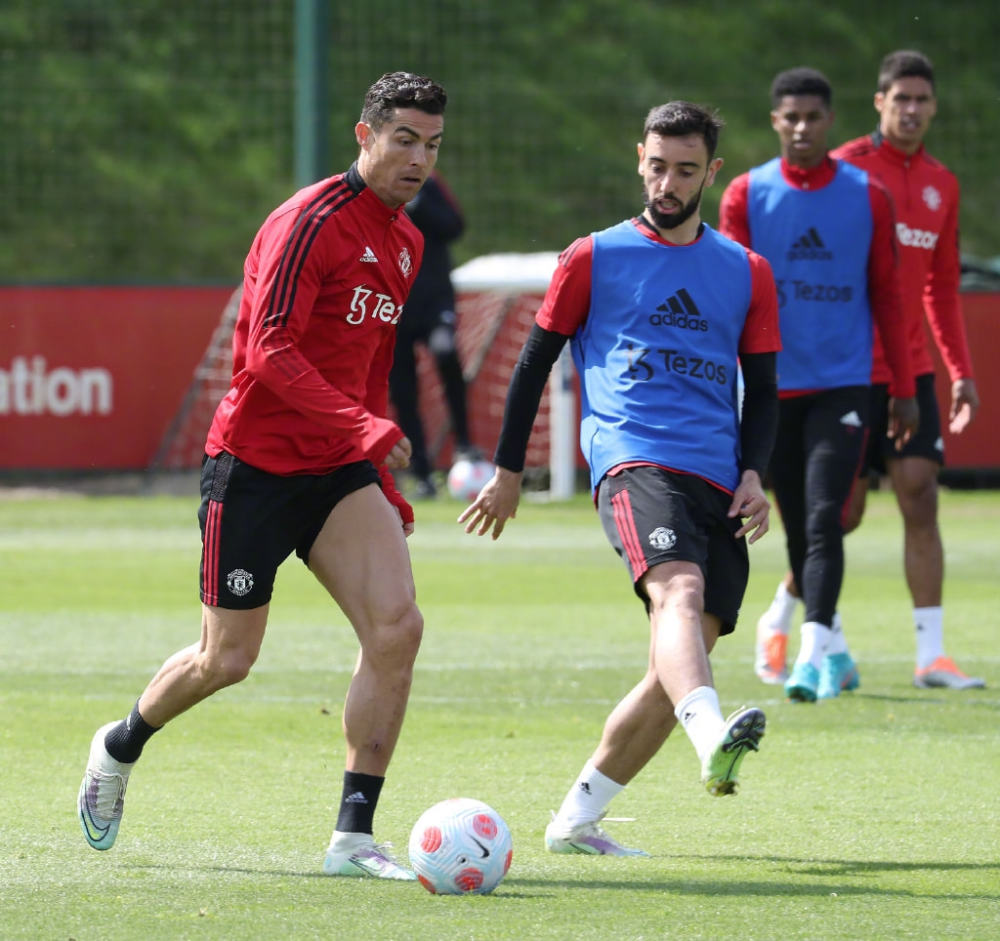 样进攻手段 样进攻手段