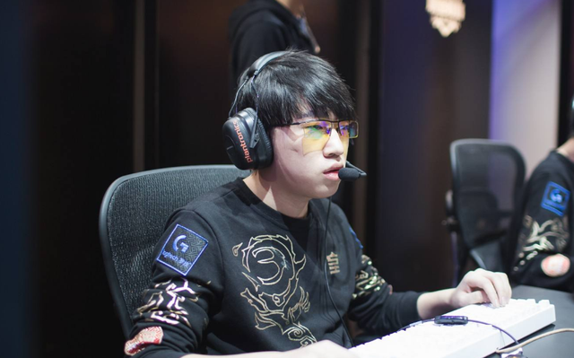 纳德这对 纳德这对